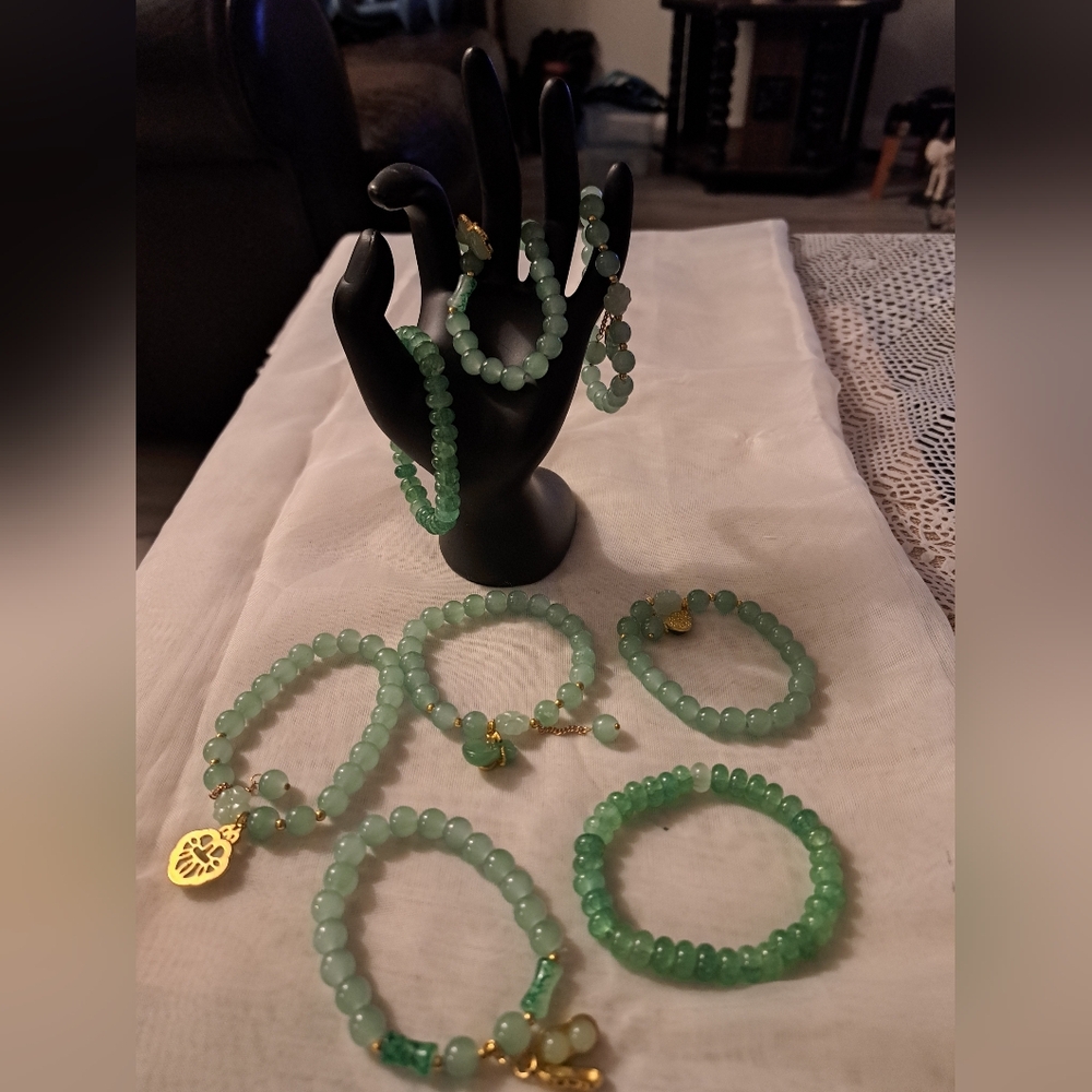 Fun Jadelike Beaded Bracelet Set